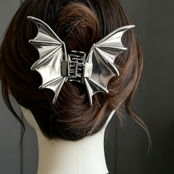 Gothic Metal Bat Claw Clip, Punk Halloween Hair Accessory
